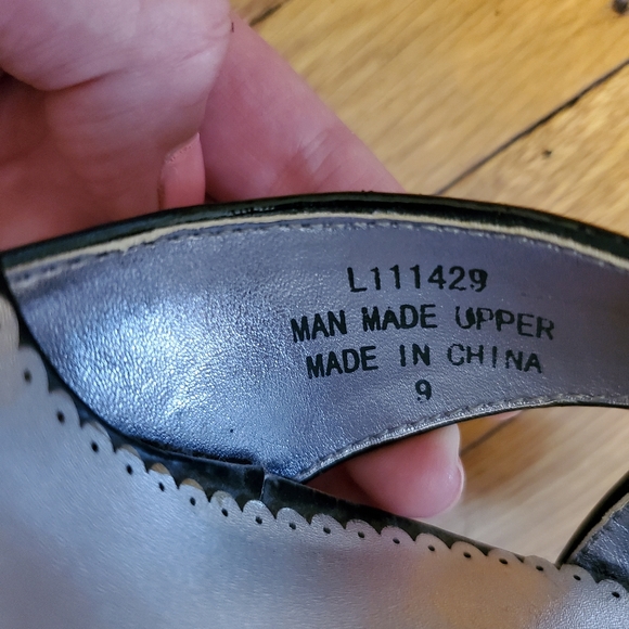 NEW! B2 Browns platform heels - Picture 6 of 6